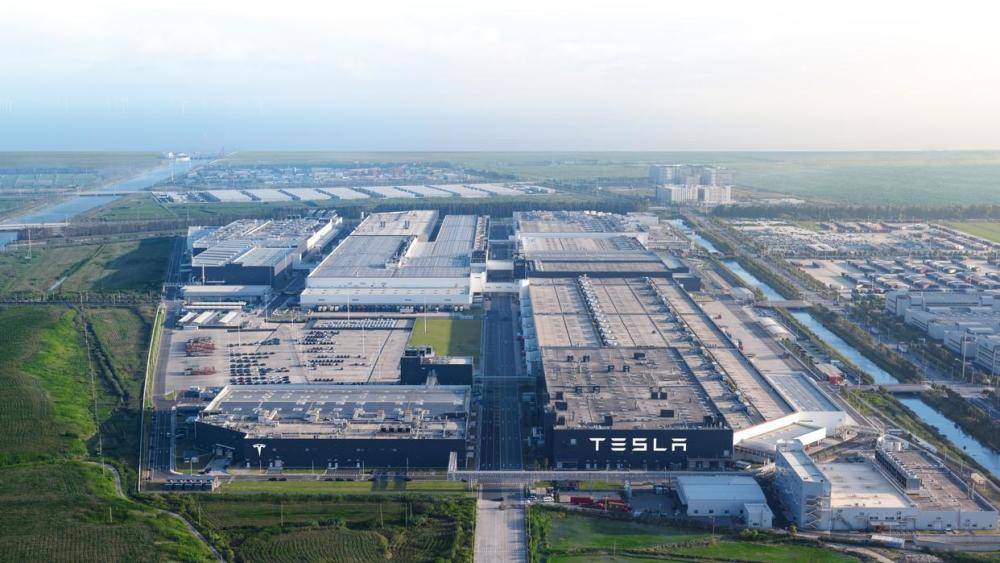 特斯拉中國(guó)上海儲(chǔ)能超級(jí)工廠即將開(kāi)建!其產(chǎn)品主要將出口銷(xiāo)售_汽車(chē)